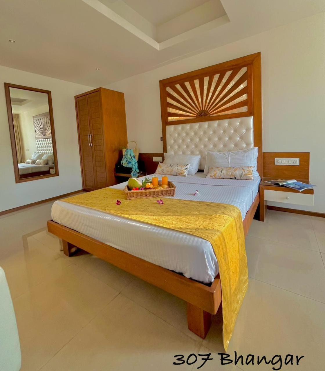 Beach Paradise Miramar Goa Panaji Εξωτερικό φωτογραφία